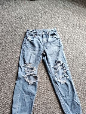 American Eagle Outfitters Light Blue Denim Jeans